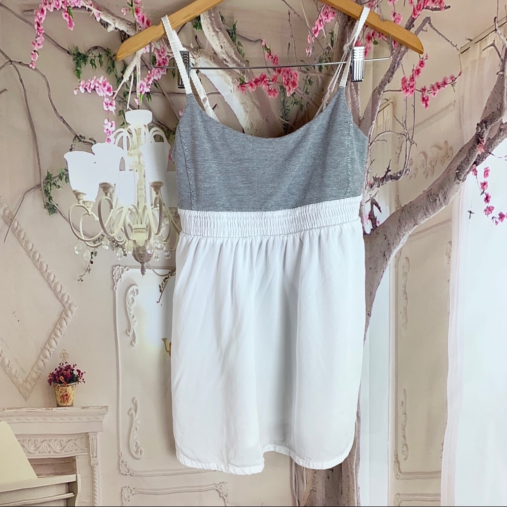 SOLD Lululemon White Striped Built In Bra - Picture 1 of 7